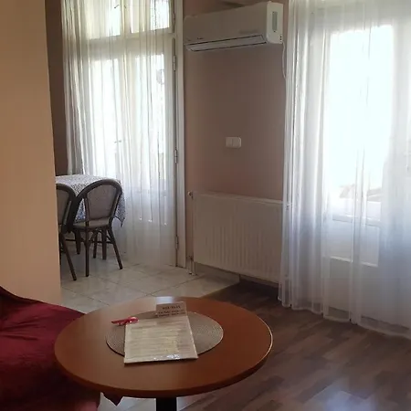 In Heviz/balaton 26242 Hévíz